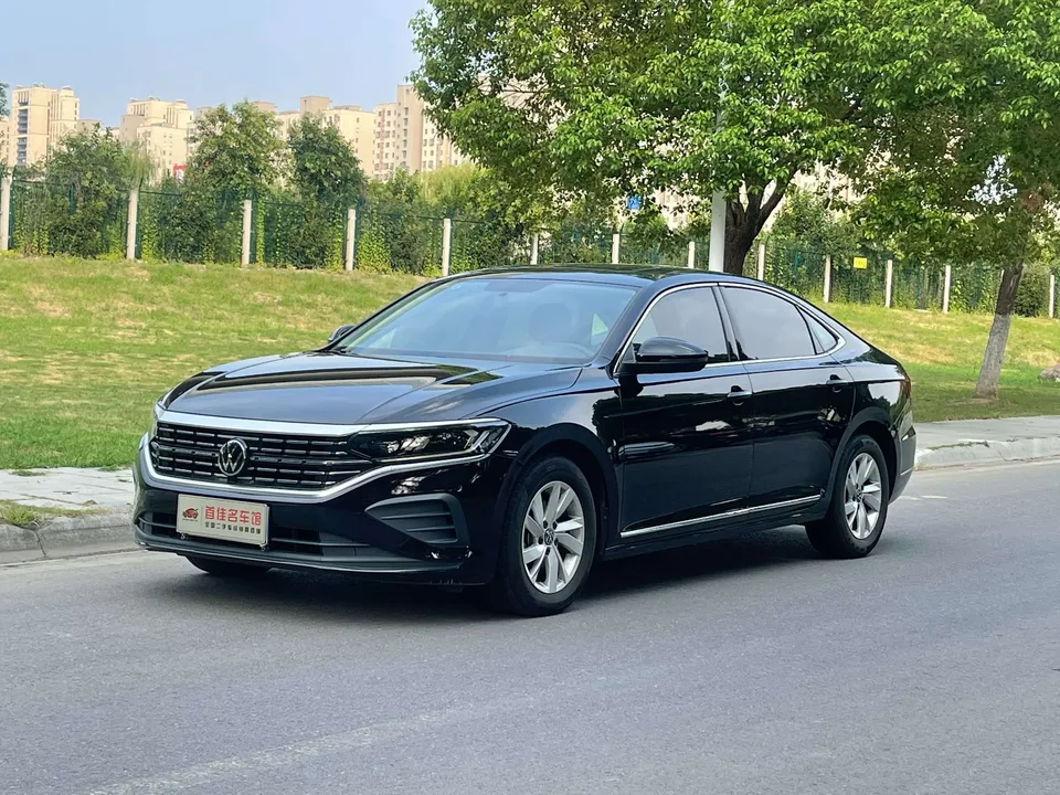 Volkswagen Passat Passat 2024 280TSI Business Edition 2025 — photo 1, buy with delivery to Moscow