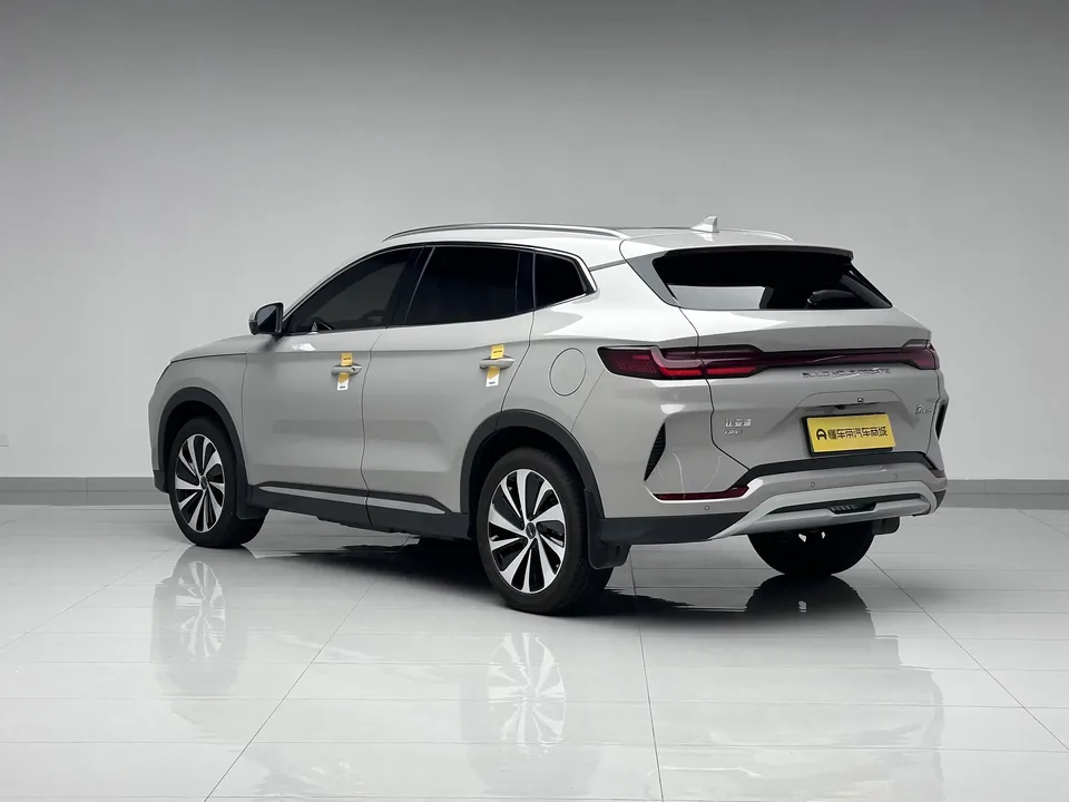 BYD Song PLUS DM Song PLUS DM 2024 DM-i Honor Edition 110KM Flagship PLUS 2024 — миниатюра 2