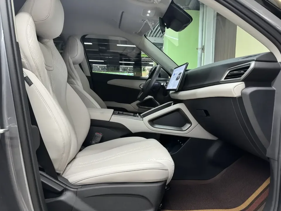 BYD Yuan Up Yuan UP 2025 Smart Driving Edition 401KM Vitality Edition 2026 — thumbnail 5