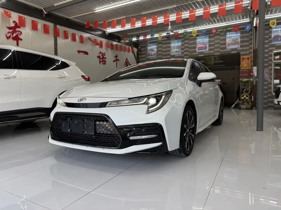 Toyota Levin Lei Ling 2022 185T CVT Sports Edition 2022 — photo 1, buy with delivery to Moscow