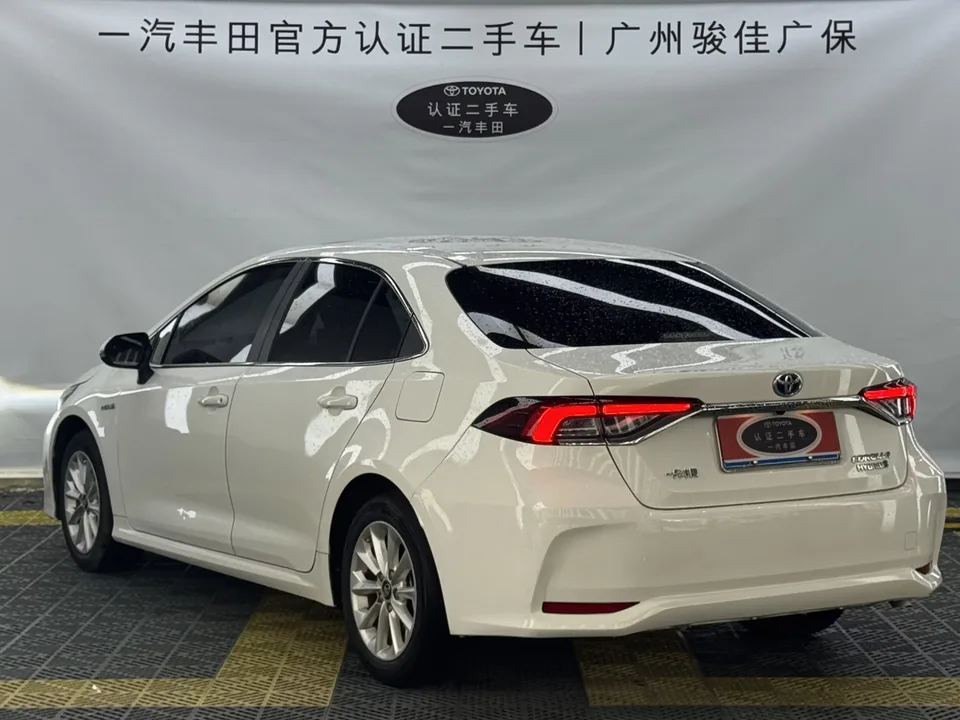 Toyota Corolla Corolla 2021 Dual Engine 1.8L E-CVT Elite Edition 2022 — thumbnail 2