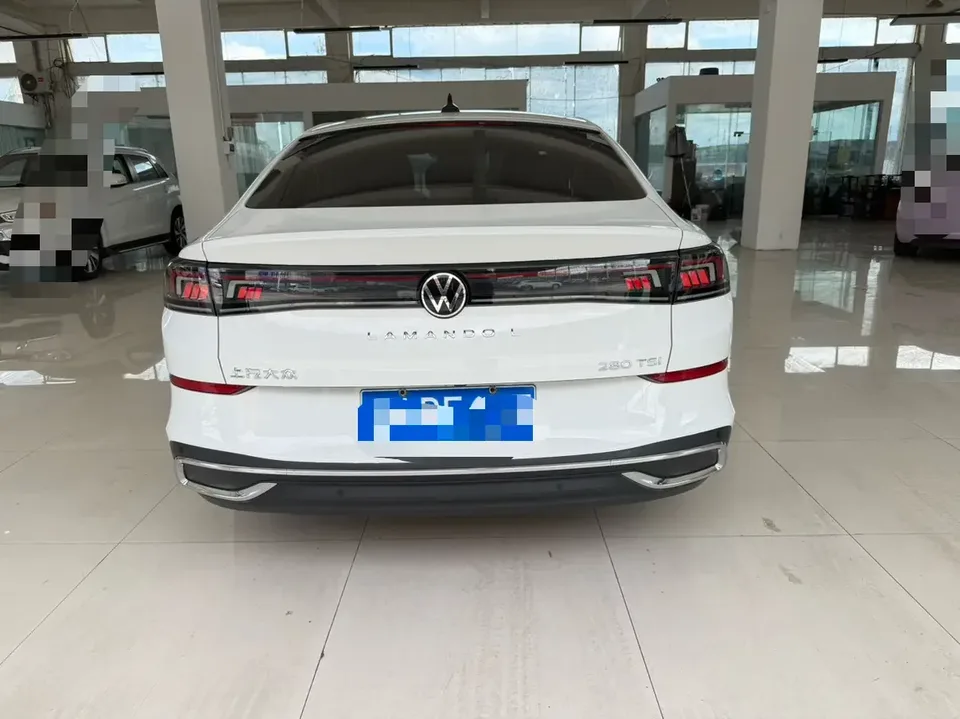 Volkswagen Lamando Lingdu 2022 Lingdu L 280TSI DSG Hot Edition 2023 — thumbnail 4