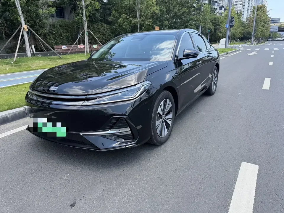 Geely Galaxy A7 EM Galaxy A7 EM 2025 150km Explorer+ 2026 — photo 1, buy with delivery to Moscow