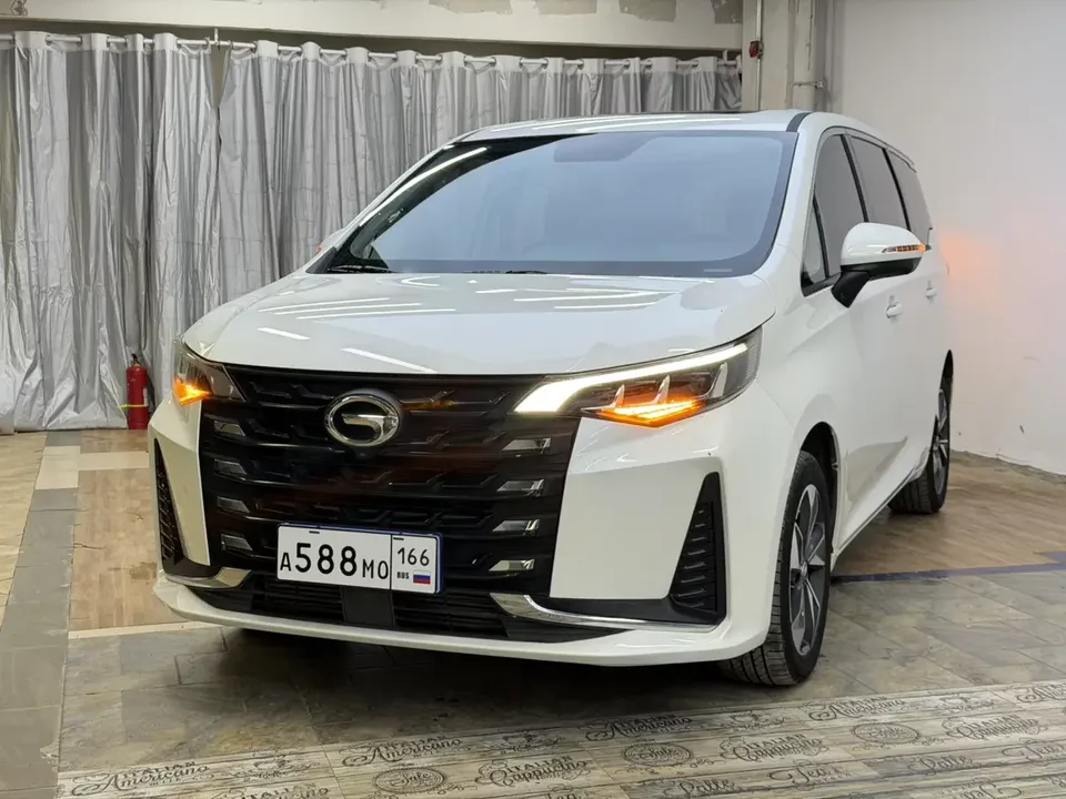 GAC Trumpchi M6 Trumpchi M6 2021 270T Automatic Premium Edition 7 Seaters 2022 — photo 1, buy with delivery to Moscow