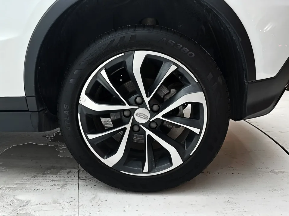 Geely Emgrand S Emgrand S 2022 1.4T CVT Crossover Player Edition 2024 — thumbnail 3