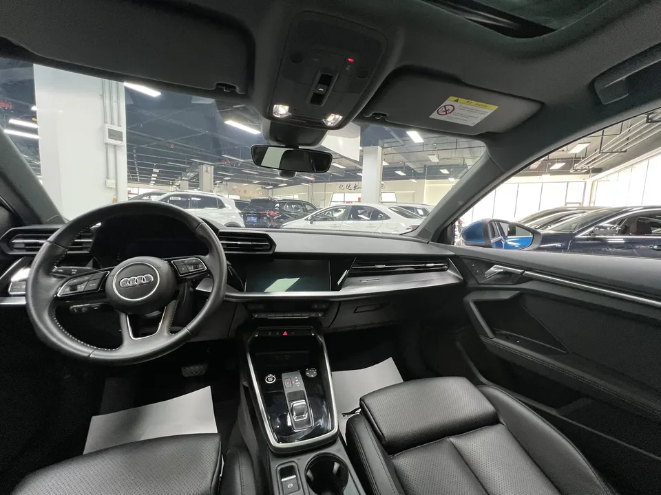 Audi A3 Audi A3 2021 Sportback 35 TFSI Stylish and sporty 2022 — thumbnail 5