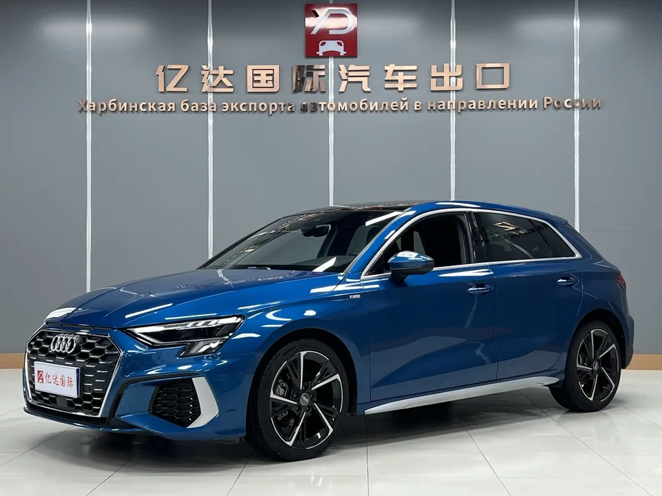 Audi A3 Audi A3 2021 Sportback 35 TFSI Stylish and sporty 2022 — photo 1, buy with delivery to Moscow