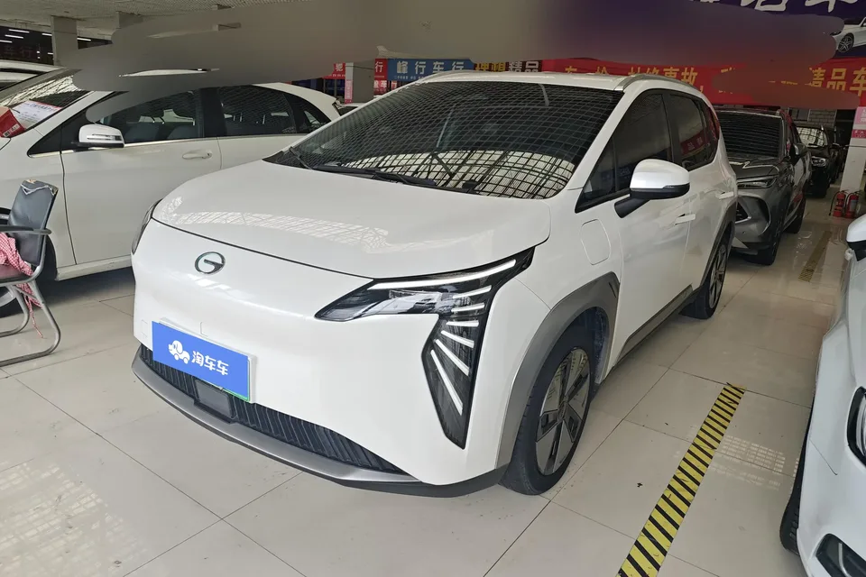 AION Y AION Y 2023 AION Y Younger 2023 — photo 1, buy with delivery to Moscow