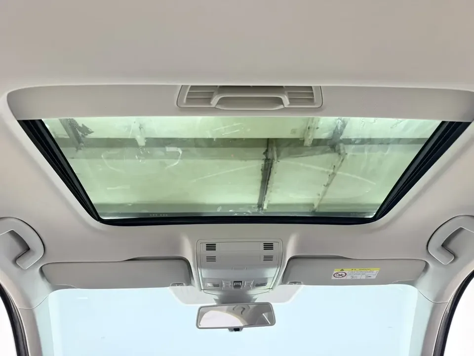 Volkswagen Bora Bora 2023 280TSI DSG Premium Edition 2022 — thumbnail 3