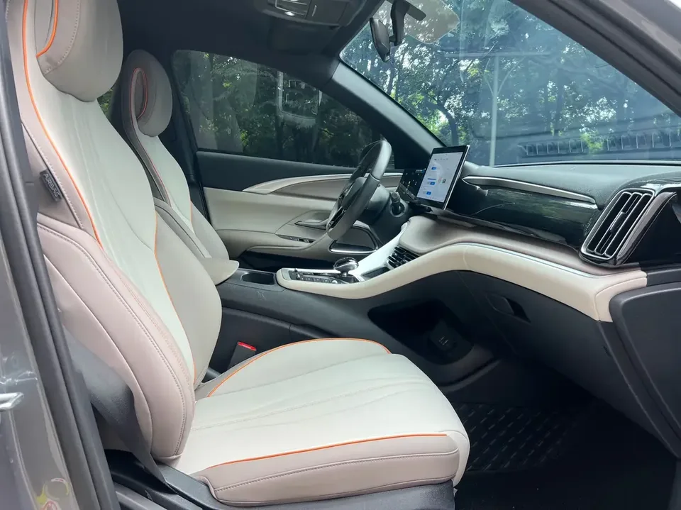 BYD Song Pro DM Song Pro DM 2024 DM-i Honor Edition 71km Pilot Edition 2025 — thumbnail 4