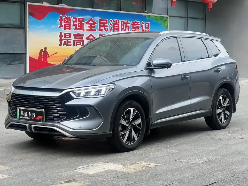 BYD Song Pro DM Song Pro DM 2024 DM-i Honor Edition 71km Pilot Edition 2025 — photo 1, buy with delivery to Moscow