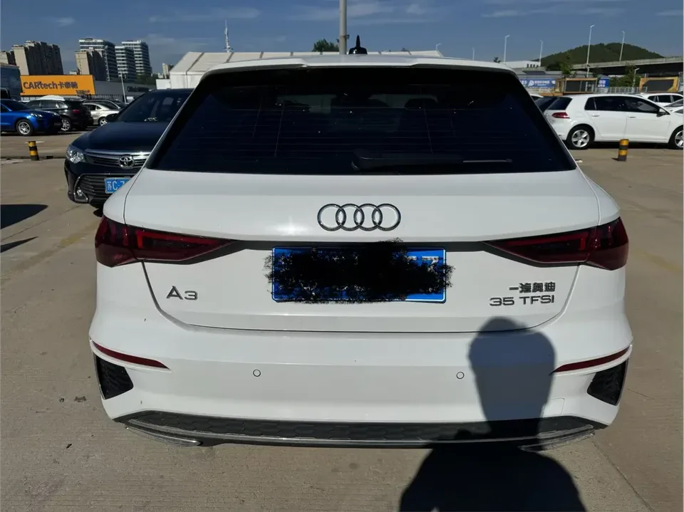Audi A3 Audi A3 2024 Sportback 35 TFSI Stylish and sporty 2024 — thumbnail 2