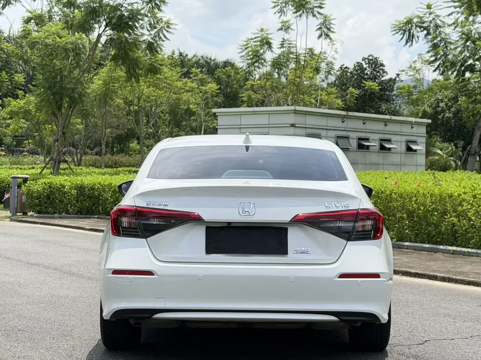 Honda CIVIC Civic 2022 240TURBO CVT Dynamic Edition 2022 — thumbnail 2