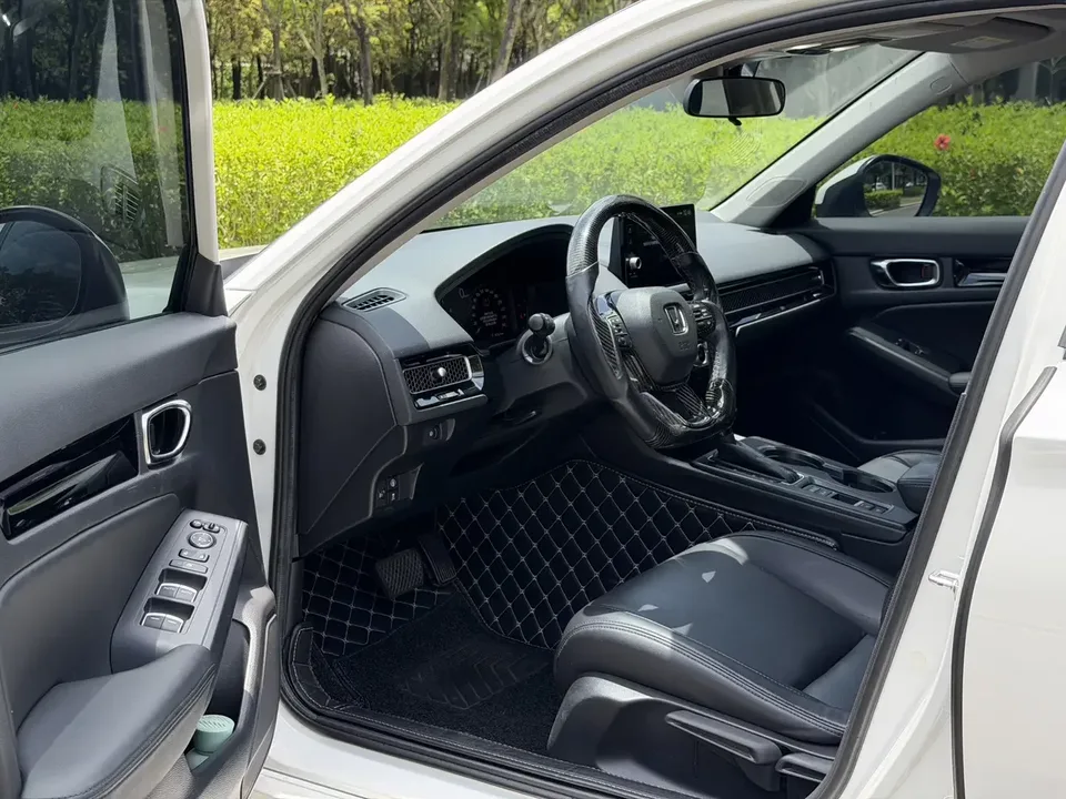 Honda CIVIC Civic 2022 240TURBO CVT Dynamic Edition 2022 — thumbnail 3