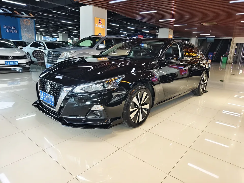 Nissan Altima Sound of nature 2021 2.0L XL Upper AD1 Smart Driving Edition 2022 — photo 1, buy with delivery to Moscow