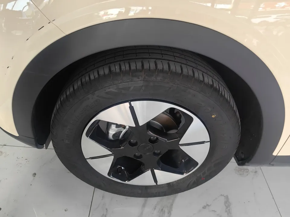 Geely Star Wish Star Wish 2025 310km Dream Edition 2025 — thumbnail 2