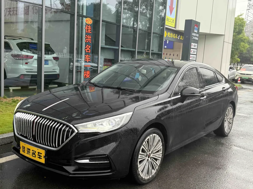 Hongqi H5 classic Hongqi H5 classic 2022 1.5T DCT Flagship Edition 2023 — photo 1, buy with delivery to Moscow