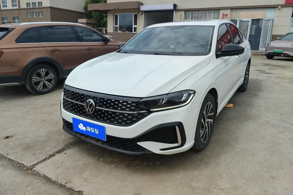 Volkswagen Lavida Lavida 2023 280TSI DSG Starry Sky Edition 2023 — photo 1, buy with delivery to Moscow
