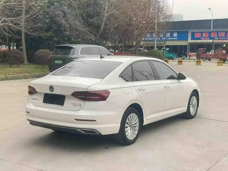 Volkswagen Lavida Lavida 2021 280TSI DSG Comfort Edition 2022 — thumbnail 2