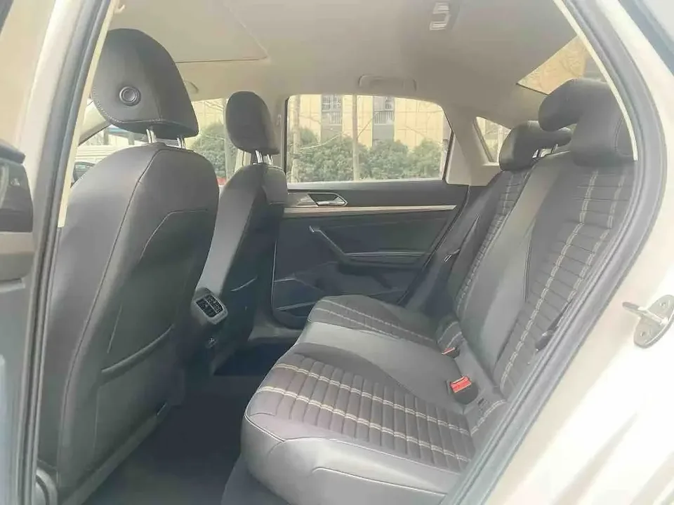Volkswagen Lavida Lavida 2021 280TSI DSG Comfort Edition 2022 — thumbnail 3