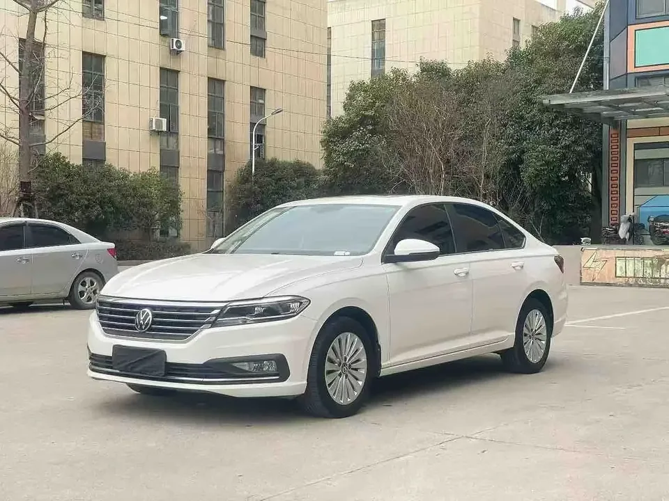 Volkswagen Lavida Lavida 2021 280TSI DSG Comfort Edition 2022 — photo 1, buy with delivery to Moscow