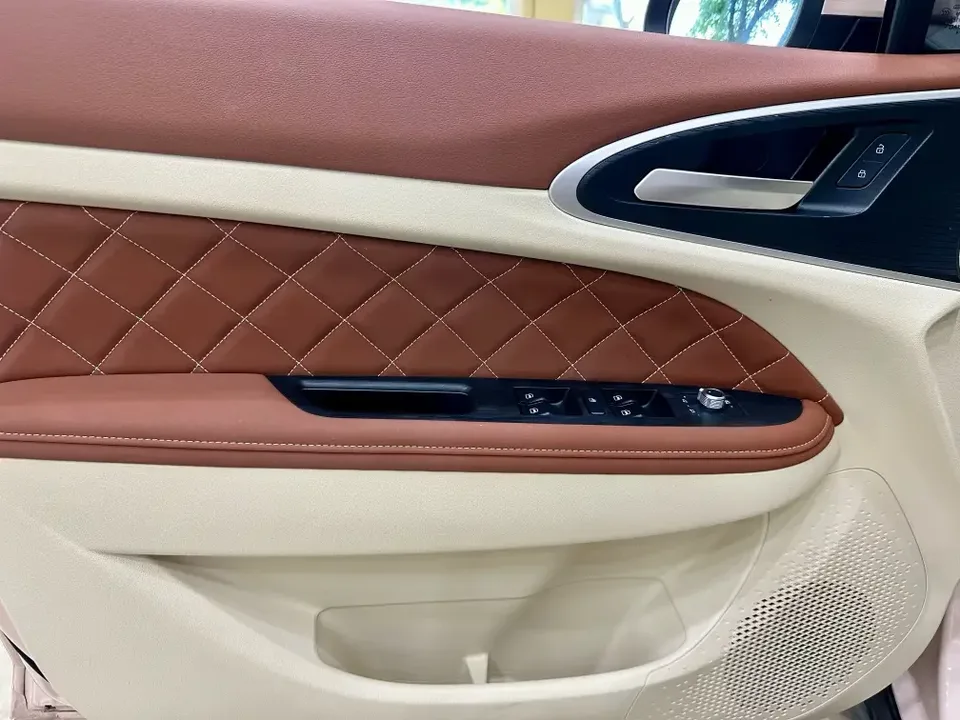 ORA Euler good cat Euler good cat 2023 401km standard endurance luxury lithium iron phosphate 2024 — thumbnail 3