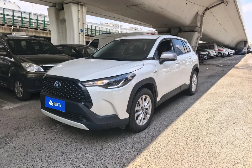 Toyota CorollaCross Corolla Sharp 2023 2.0L Intelligent Electric Hybrid Dual Engine Pioneer Edition 2024 — photo 1, buy with delivery to Moscow