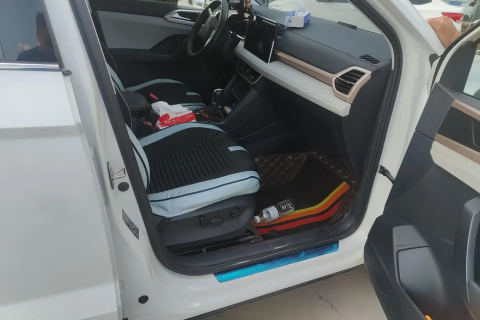Volkswagen Tharu tuyue 2024 300TSI 2WD Full Moon Edition 2024 — thumbnail 3