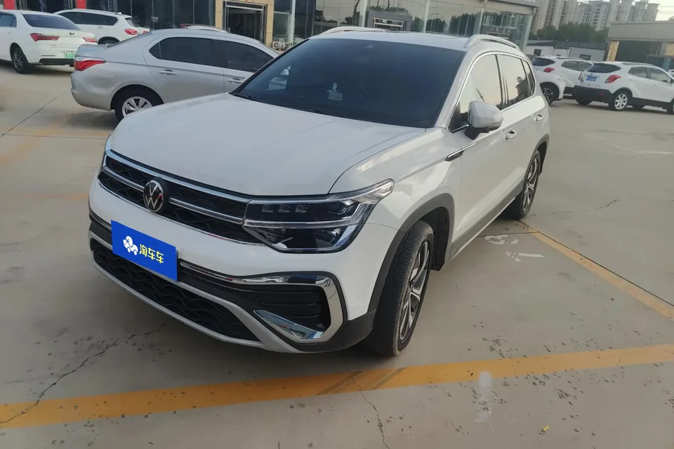Volkswagen Tharu tuyue 2024 300TSI 2WD Full Moon Edition 2024 — photo 1, buy with delivery to Moscow