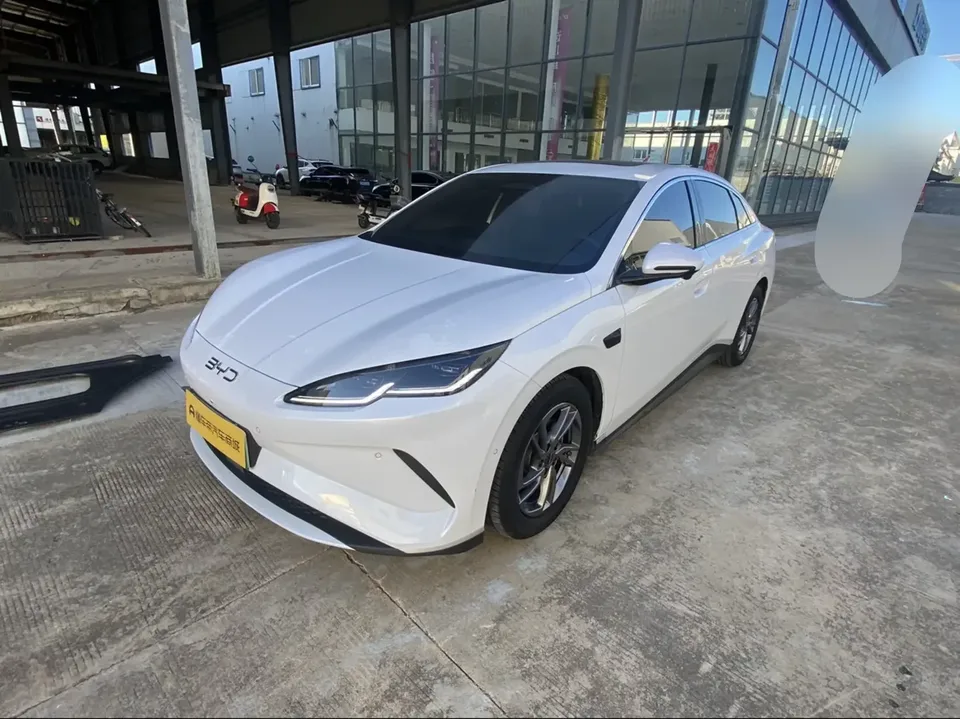 BYD Seal 06EV Seal 06EV 2025 545KM Premium Model 2025 — photo 1, buy with delivery to Moscow