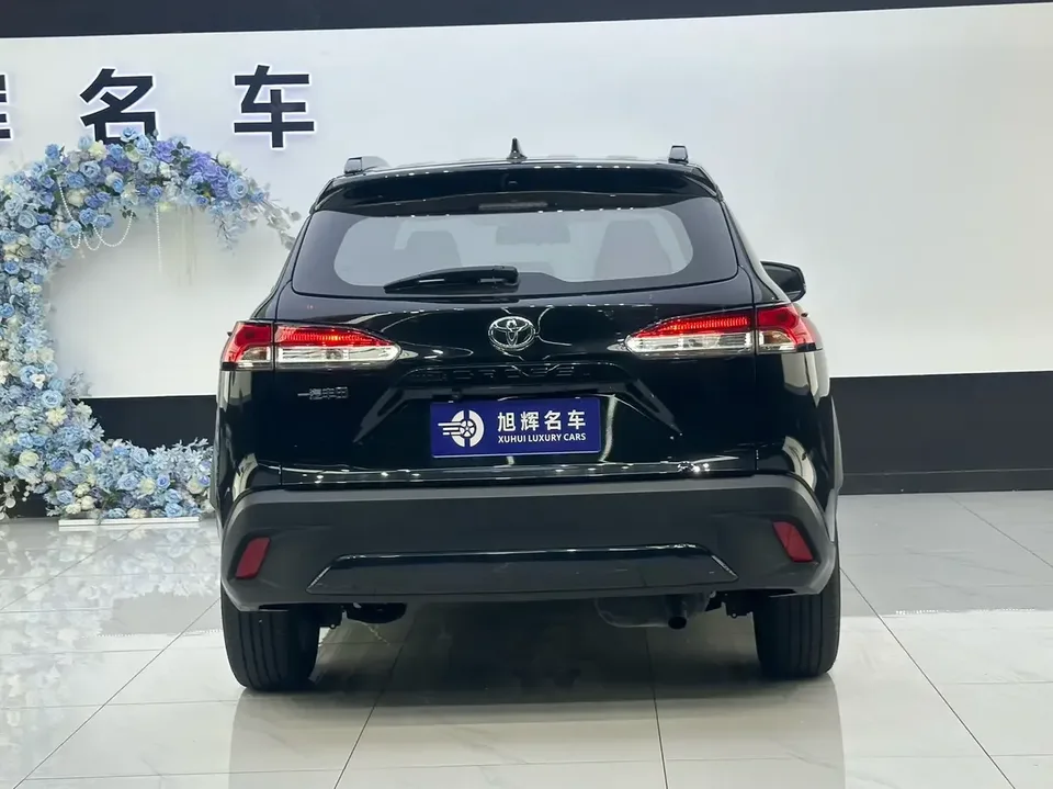 Toyota CorollaCross Corolla Sharp 2023 2.0L CVT Elite Edition 2024 — thumbnail 2