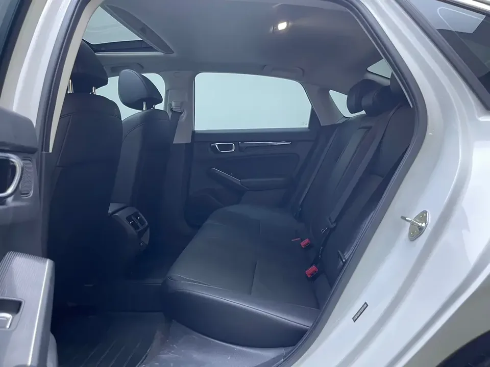 Honda Integra Style 2023 240TURBO CVT Deluxe Edition 2024 — миниатюра 3