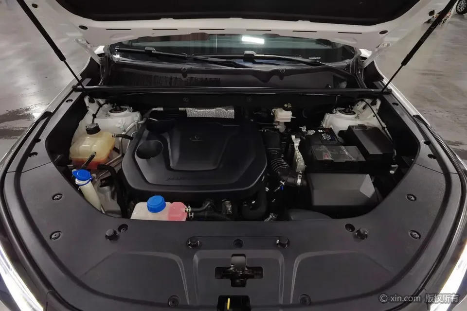 Changan CS75PLUS Changan CS75 PLUS 2022 Second generation 1.5T automatic premium model 2023 — thumbnail 2