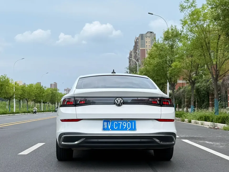 Volkswagen Lamando Lingdu 2022 Lingdu L 280TSI DSG Hot Edition 2022 — thumbnail 2