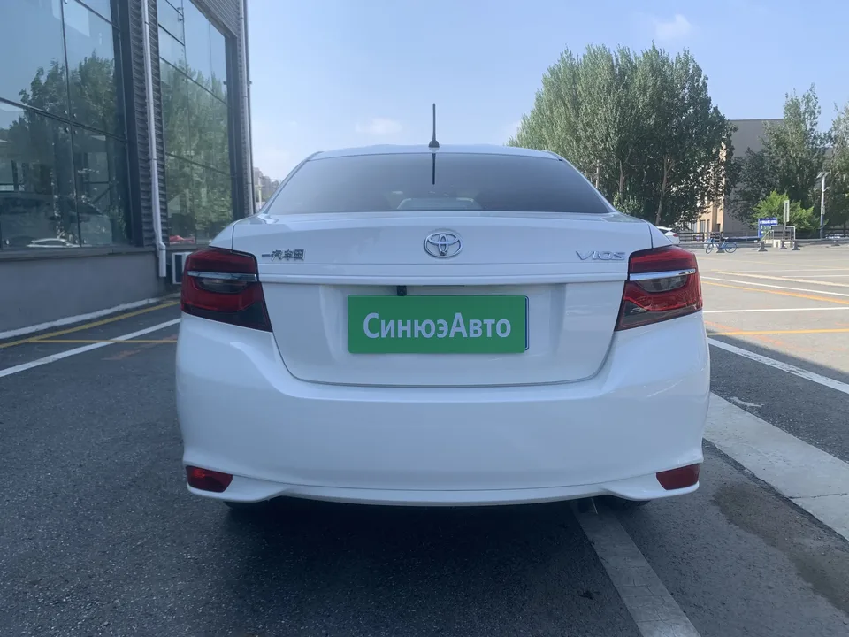 Toyota Vios Vios 2022 1.5L CVT 20th Anniversary Edition 2022 — thumbnail 2