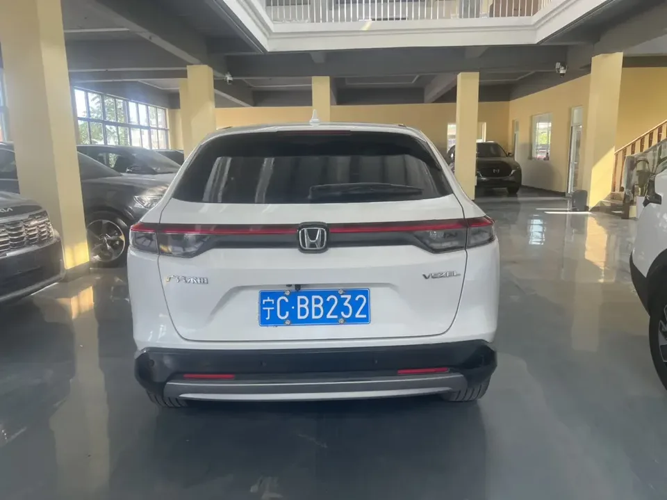 Honda VEZEL Binzhi 2023 1.5L CVT Pioneer Edition 2023 — thumbnail 2