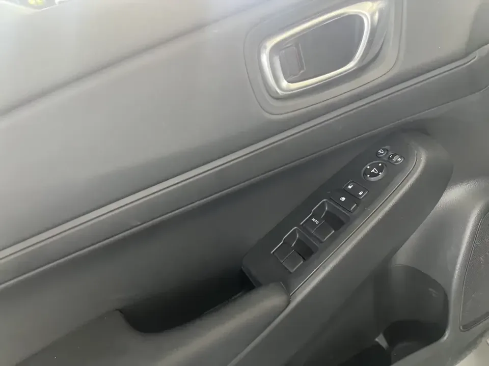 Honda VEZEL Binzhi 2023 1.5L CVT Pioneer Edition 2023 — thumbnail 5