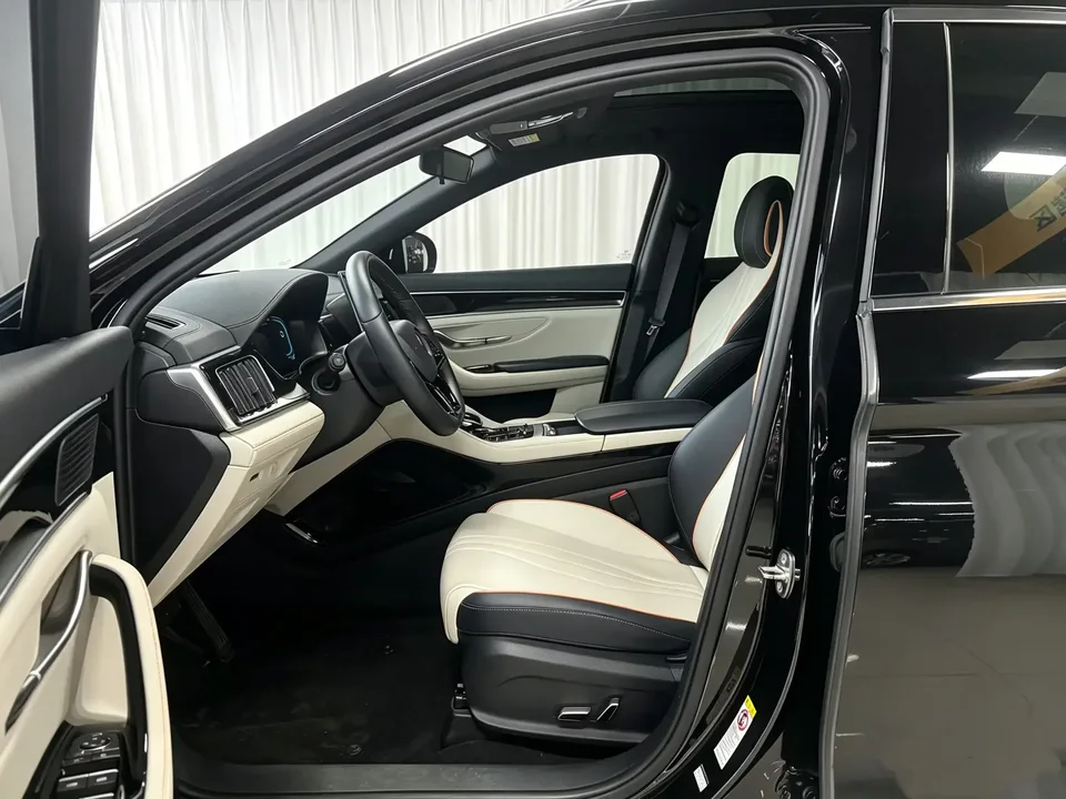 BYD Song PLUS DM Song PLUS DM 2021 DM-i 110KM 2WD Flagship 2022 — thumbnail 5