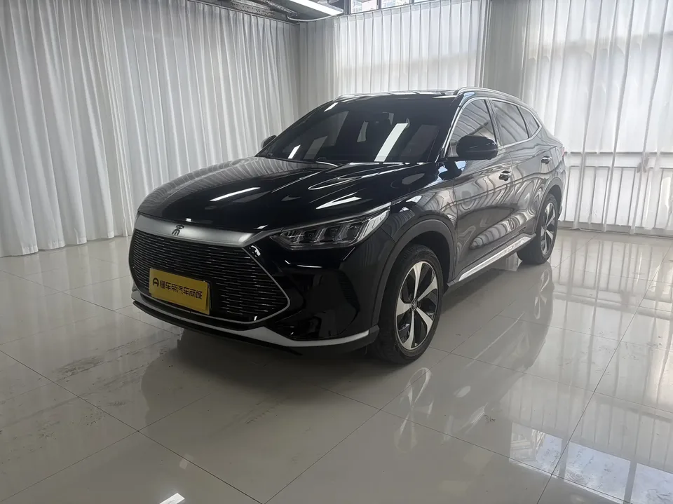 BYD Song PLUS DM Song PLUS DM 2021 DM-i 110KM 2WD Flagship 2022 — photo 1, buy with delivery to Moscow