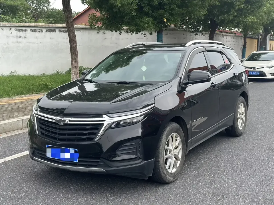 Chevrolet Equinox explorer 2021 535T Territory Edition 2022 — photo 1, buy with delivery to Moscow