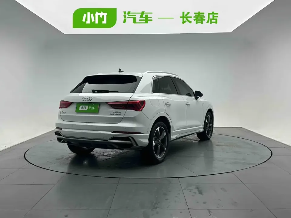 Audi Q3 Audi Q3 2022 35 TFSI Stylish Dynamic 2022 — миниатюра 2