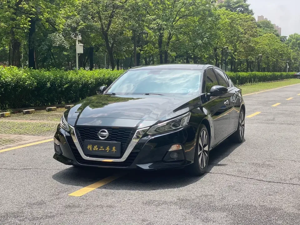 Nissan Altima Sound of nature 2021 2.0L XL Upper AD1 Smart Driving Edition 2022 — photo 1, buy with delivery to Moscow