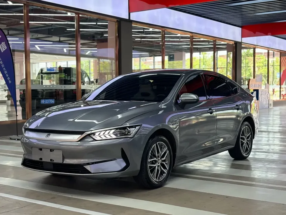 BYD Qin PLUS EV Qin PLUS EV 2023 510KM Travel Edition 2024 — photo 1, buy with delivery to Moscow