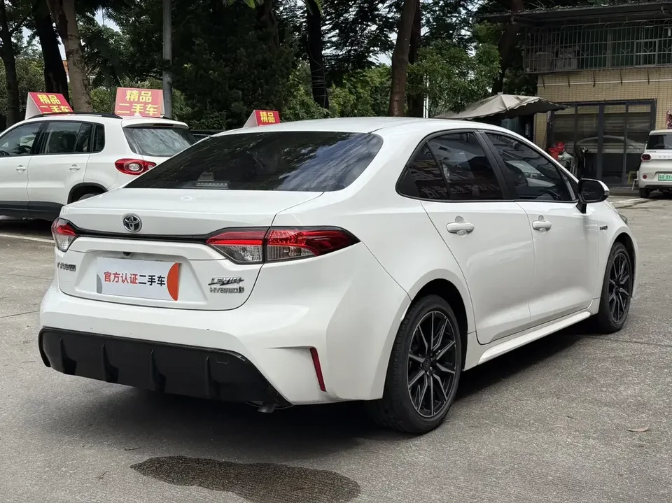 Toyota Levin Lei Ling 2023 Hybrid 1.8L Sports Edition 2023 — thumbnail 2