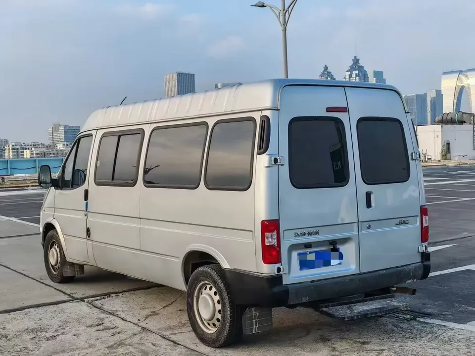 Jiangling Teshun Teshun 2021 2.8T Space King Taurus Model Long Axis Medium High Top Rear Single Tire 3 Seater Diesel National VI JX493 2022 — thumbnail 2
