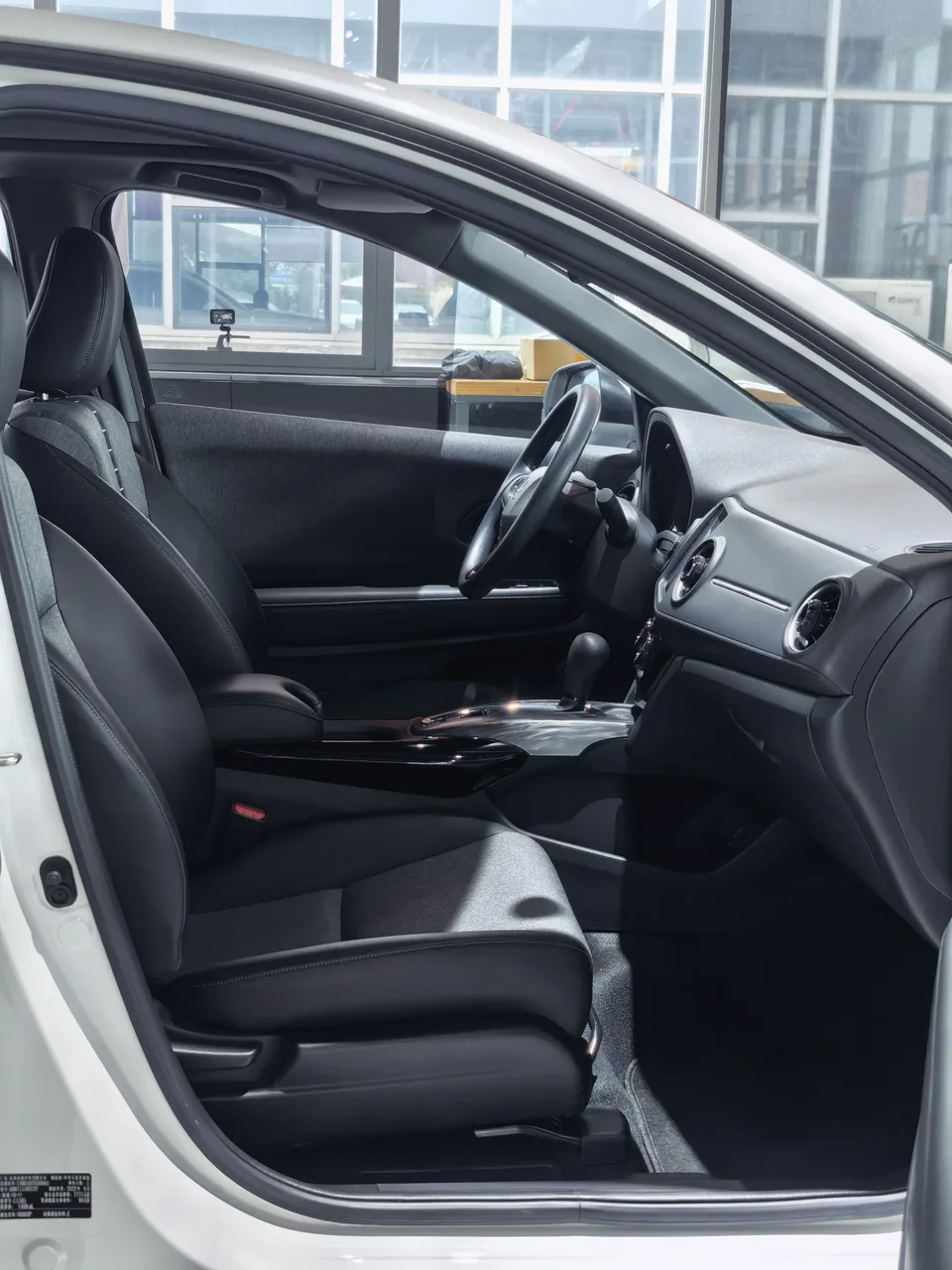 Honda WR-V HondaXR-V 2021 1.5L CVT Comfort Edition 2022 — thumbnail 2