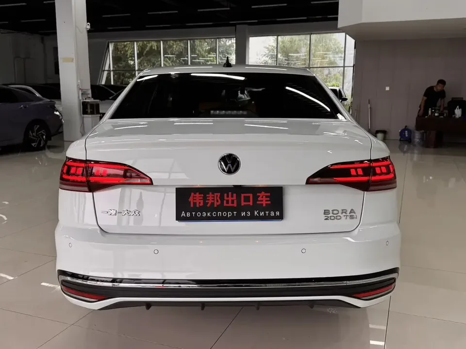 Volkswagen Bora Bora 2023 200TSI DSG Joy Travel PRO Edition 2023 — thumbnail 2