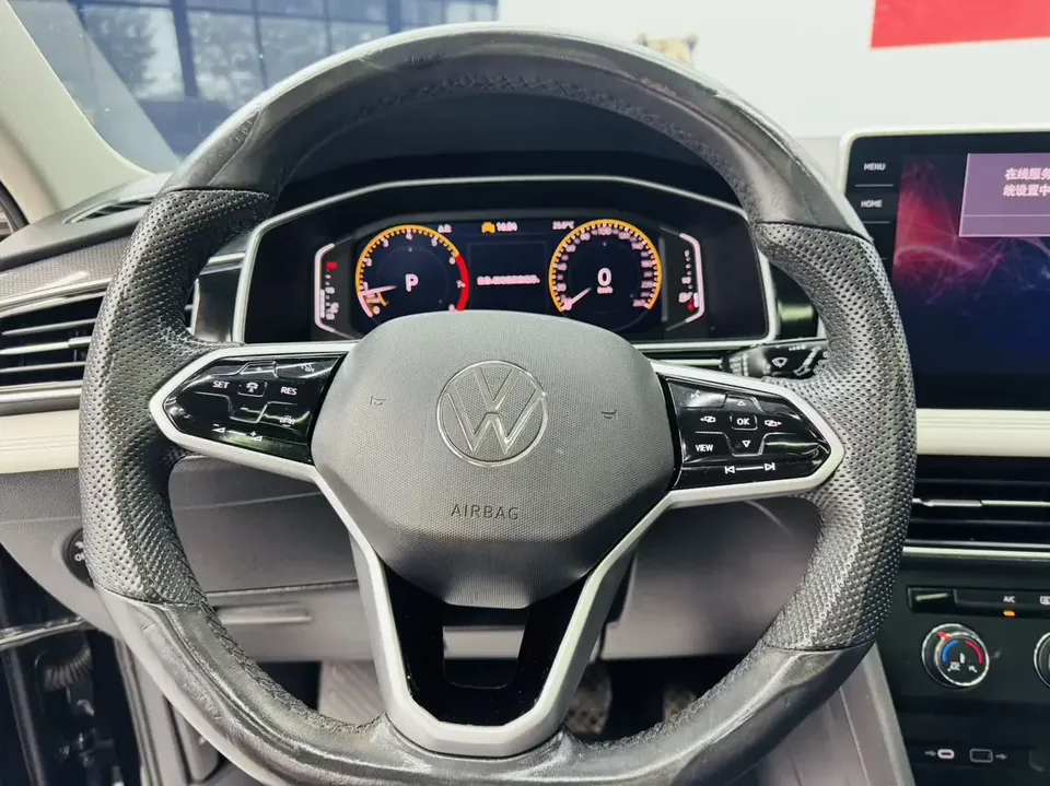 Volkswagen Tiguan L Tiguan L 2023 280TSI Limited Edition 2022 — thumbnail 3