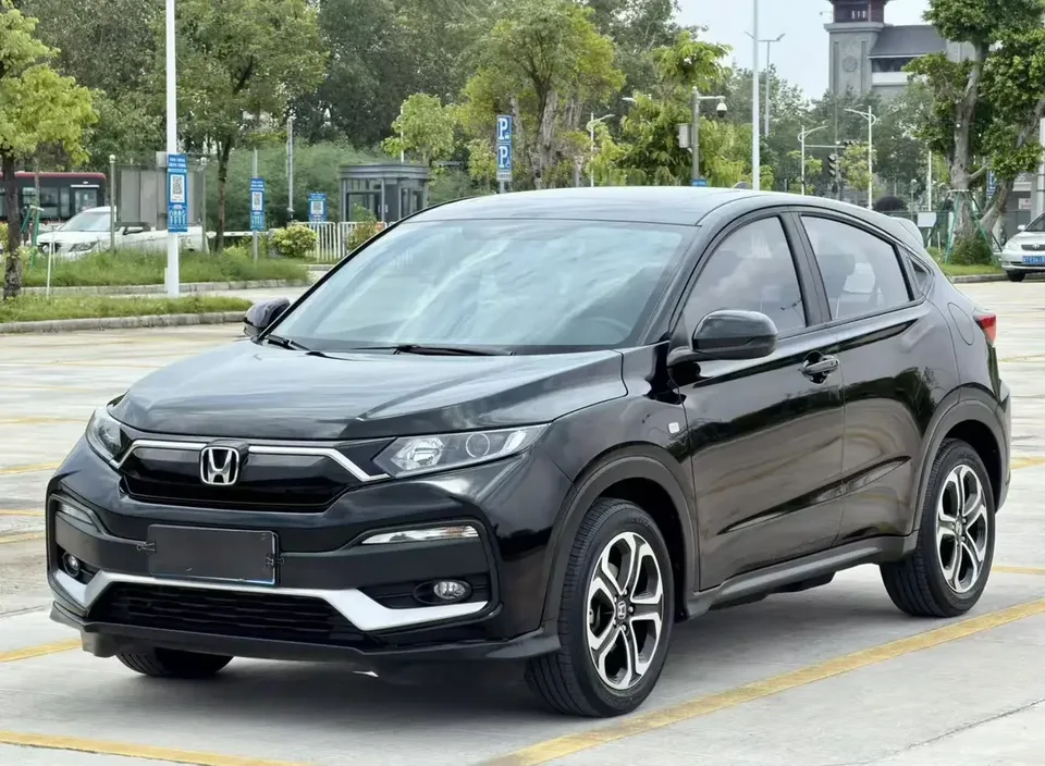 Honda WR-V HondaXR-V 2021 1.5L CVT Comfort Edition 2022 — photo 1, buy with delivery to Moscow