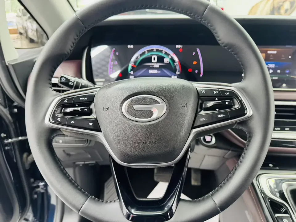 GAC Trumpchi M6 Trumpchi M6 2021 270T Automatic Deluxe Edition 7 Seaters 2022 — thumbnail 3